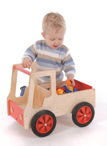 Lastauto aus Holz