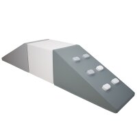 Bewegungslandschaft Kletterset Treppe und Rutsche